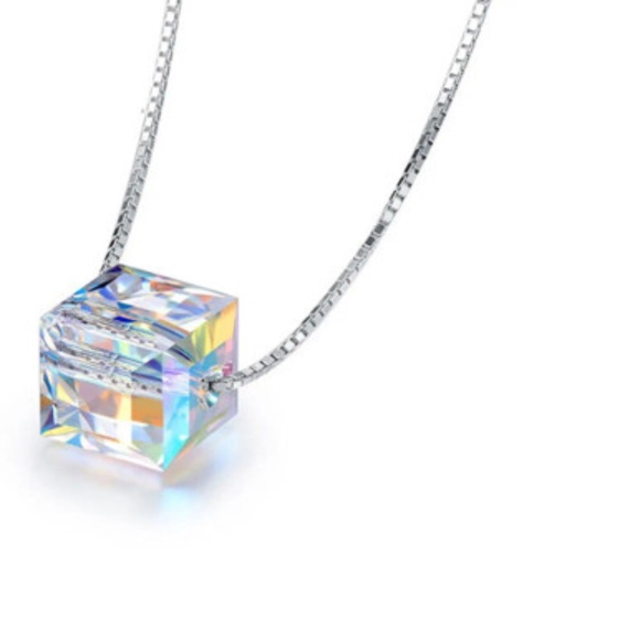 Sugar Cube Square Crystal Necklace in 925 Sterling Silver - Picture 1 of 3